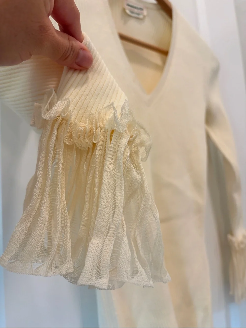 Alexander McQueen Vintage Cream V-Neck Ribbed top with Tulle Ruffle Cuffs